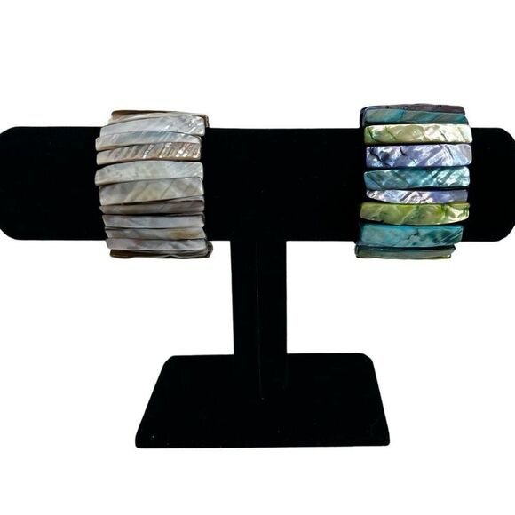 Lot Of 2 Vtg MOP Abalone Seashell Bracelet Silver-tone & Multicolor Dyed Stretch - Picture 2 of 7
